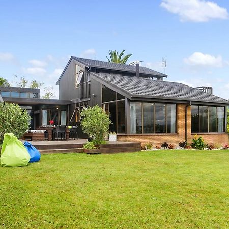 The Bird House - Kawaha Point, Rotorua. Stylish Six Bedroom Home With Space, Views And Relaxed Atmosphere エクステリア 写真